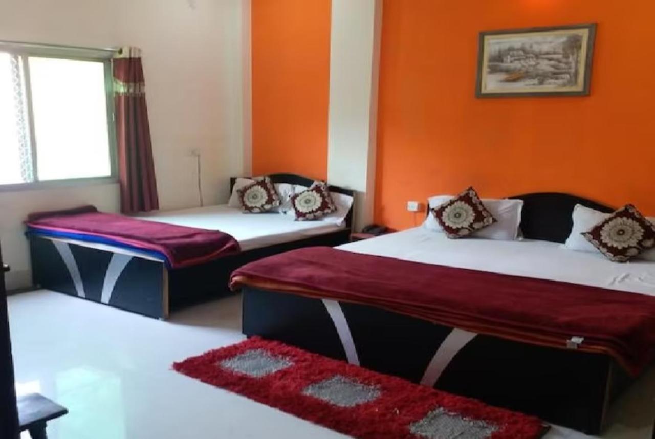 Goroomgo New Ashiyana Palace Benares Buitenkant foto