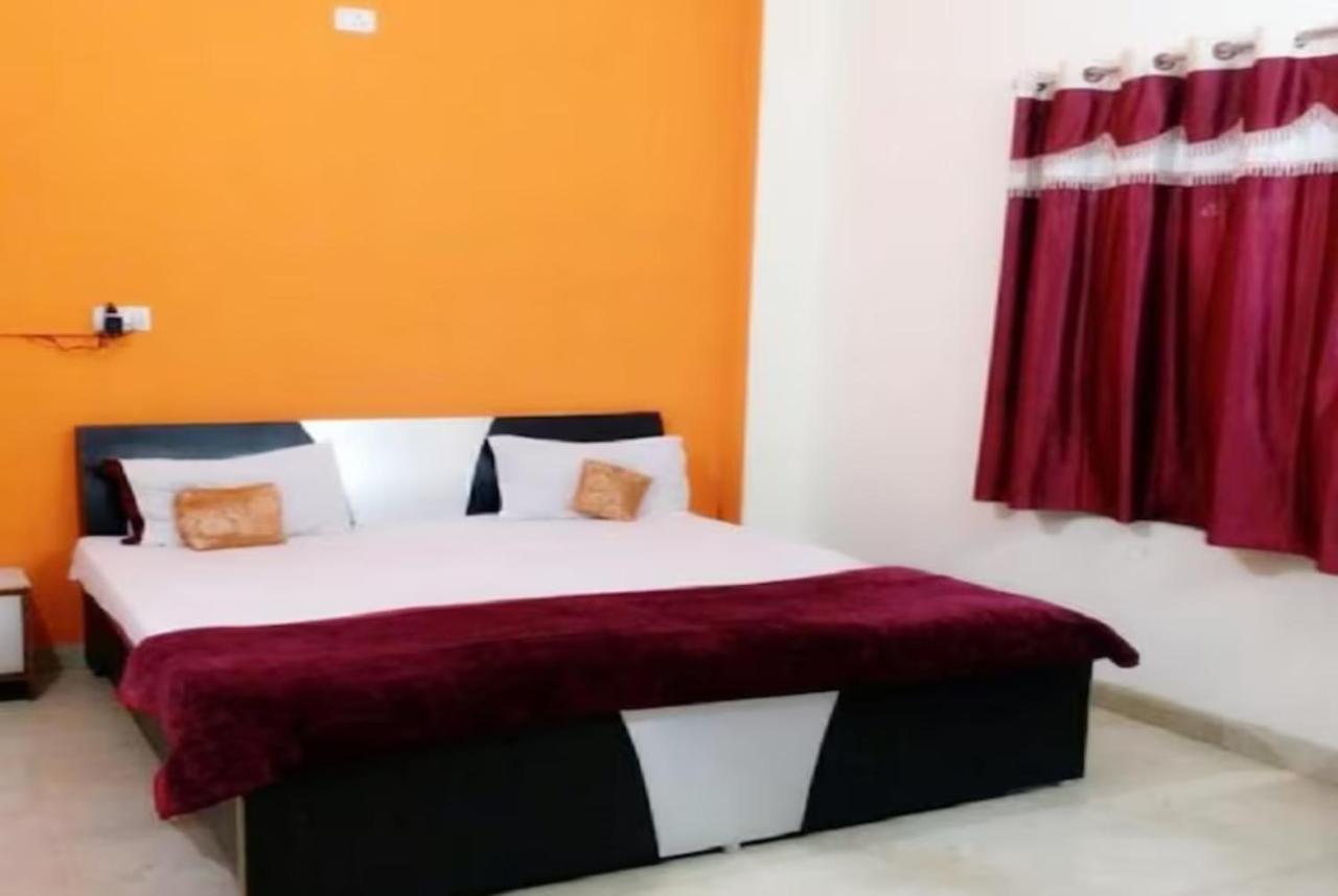 Goroomgo New Ashiyana Palace Benares Buitenkant foto