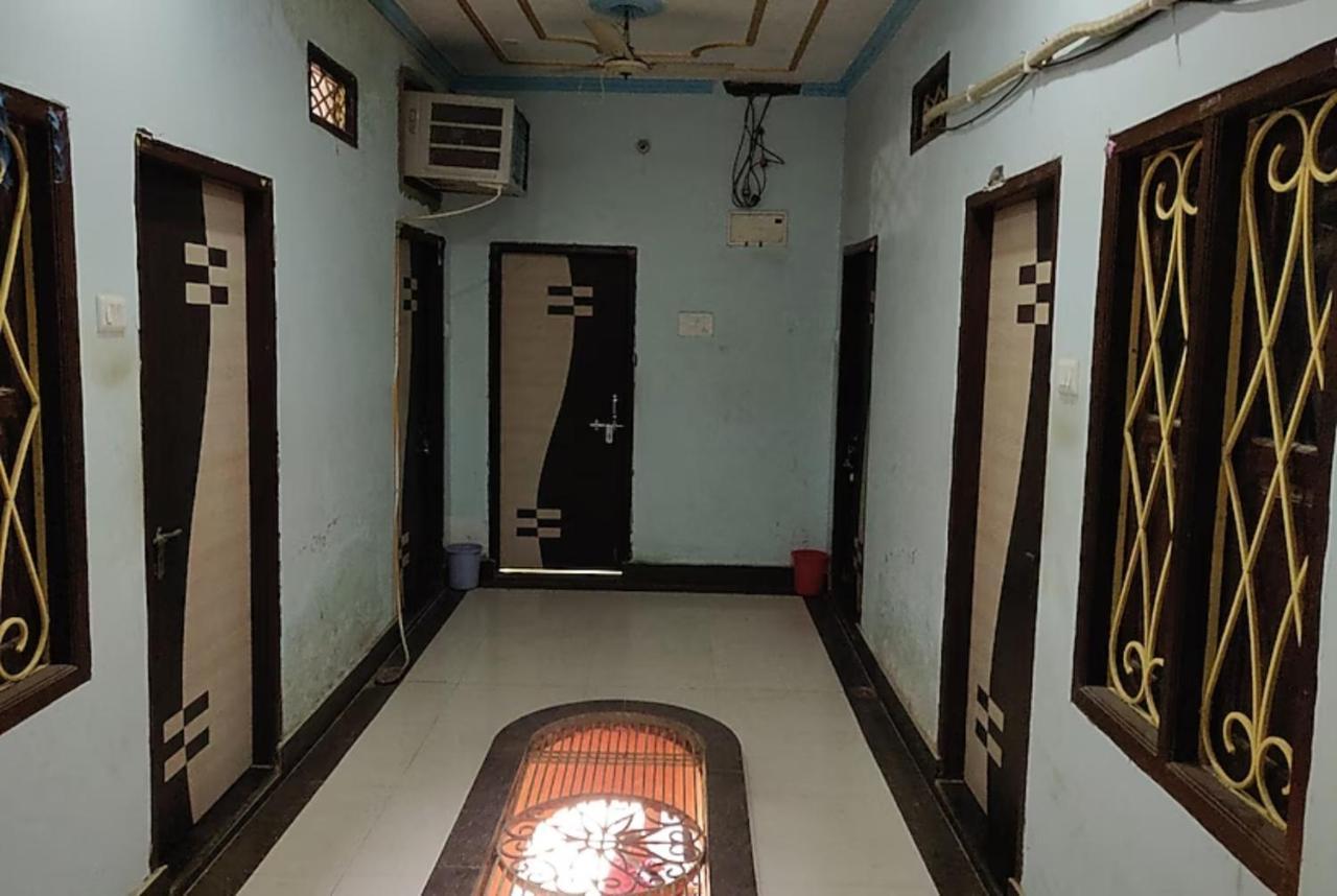 Goroomgo New Ashiyana Palace Benares Buitenkant foto